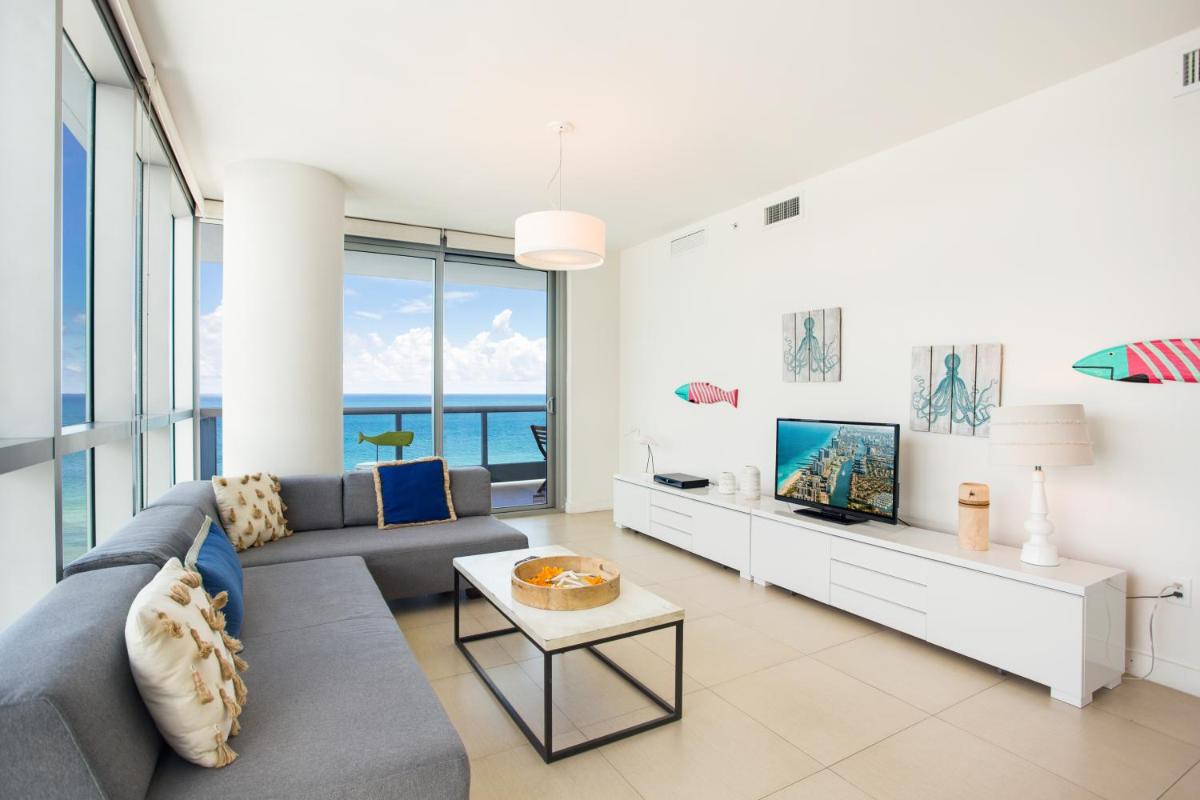 Отель Monte Carlo by Miami Vacations