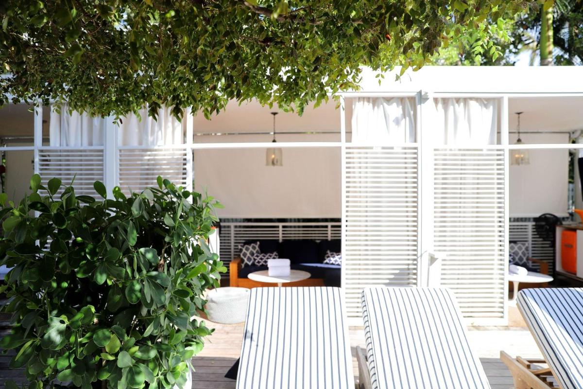 Отель Nautilus Sonesta Miami Beach