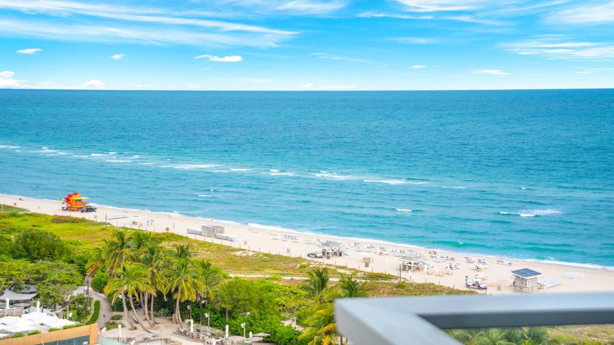 Отель Ocean View Residence at W South Beach -1215