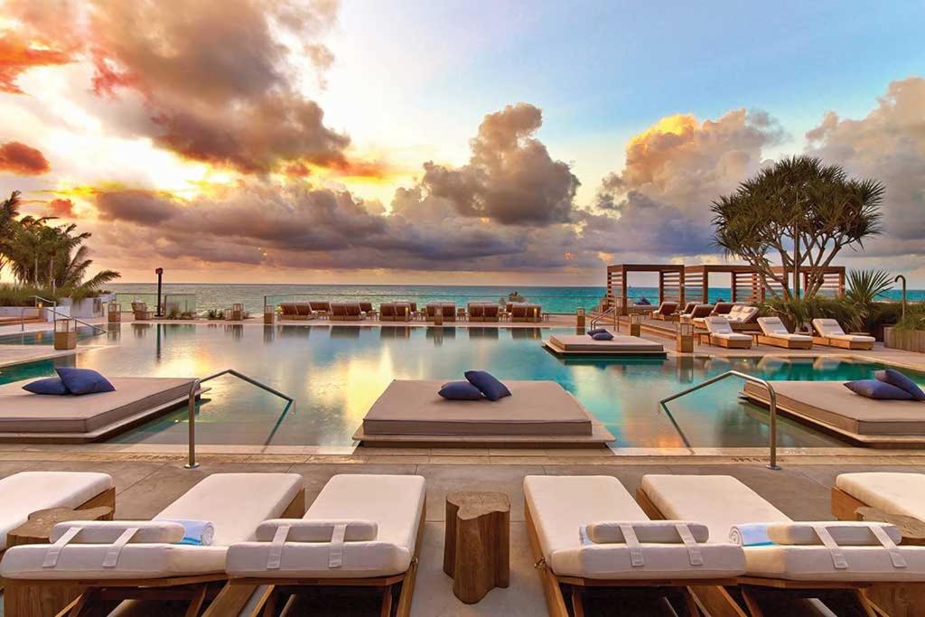Апартаменты One of a Kind / Ocean View Luxury Condo