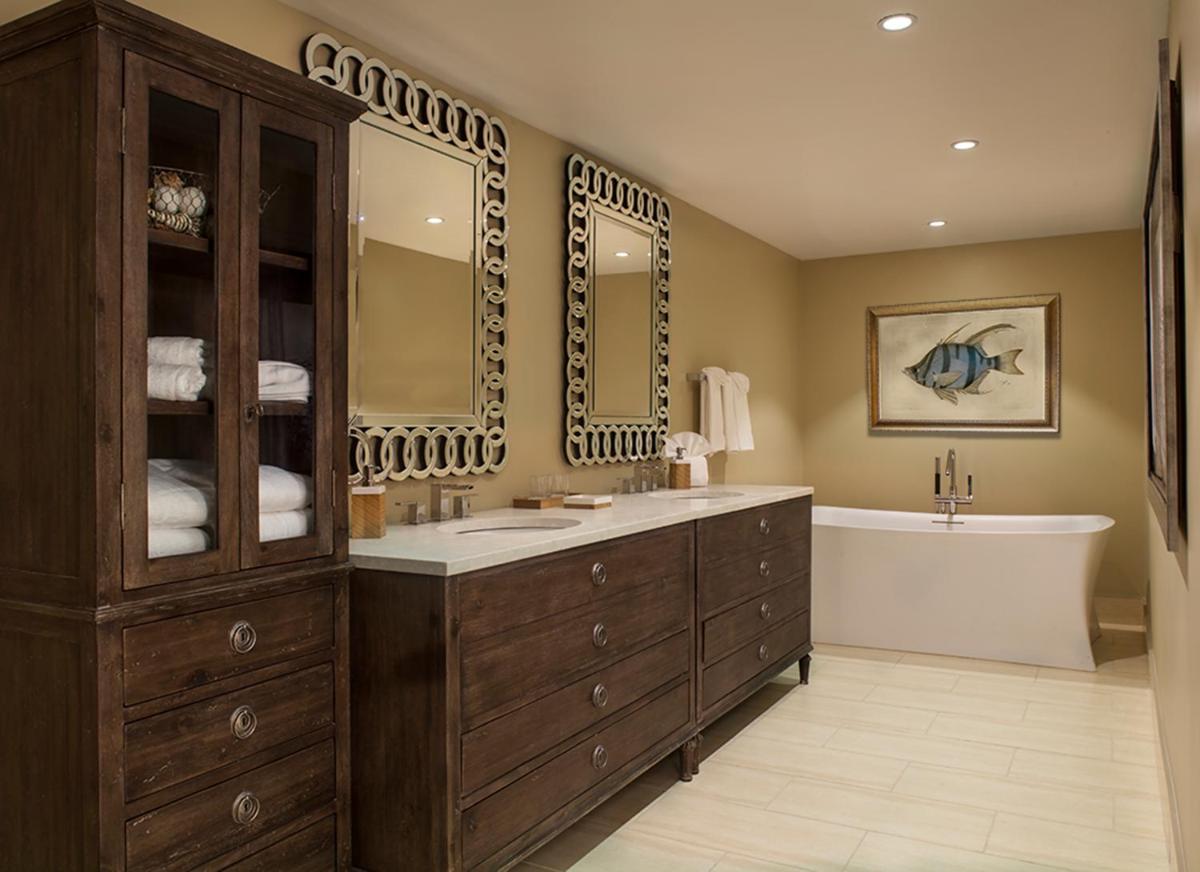 Отель Opal Grand Oceanfront Resort & Spa