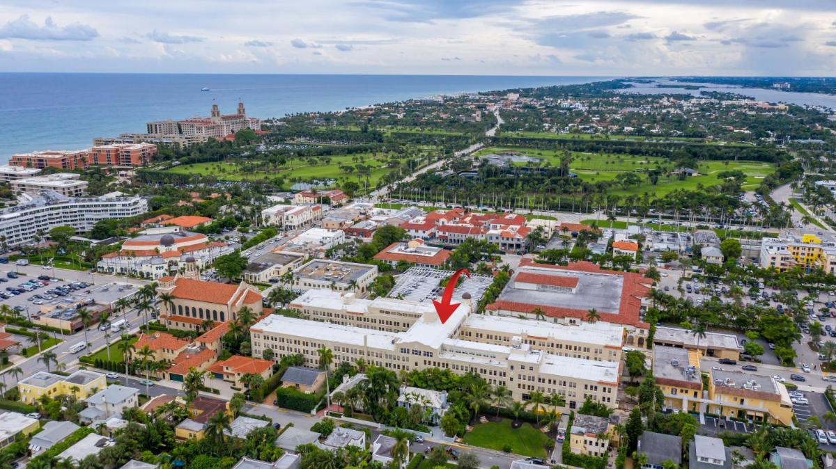 Апартаменты Palm Beach Island Condominiums