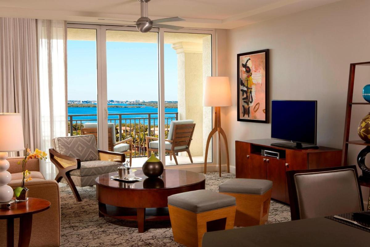 Отель Palm Beach Marriott Singer Island Beach Resort & Spa