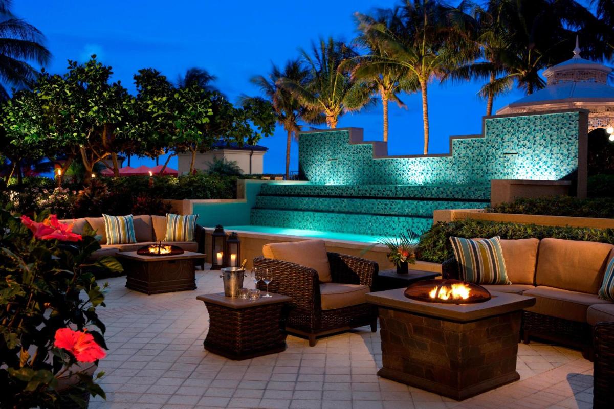 Отель Palm Beach Marriott Singer Island Beach Resort & Spa