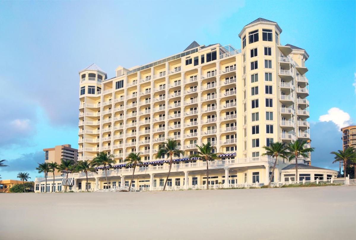 Апартаменты Pelican Grand Beach Resort, a Noble House Resort