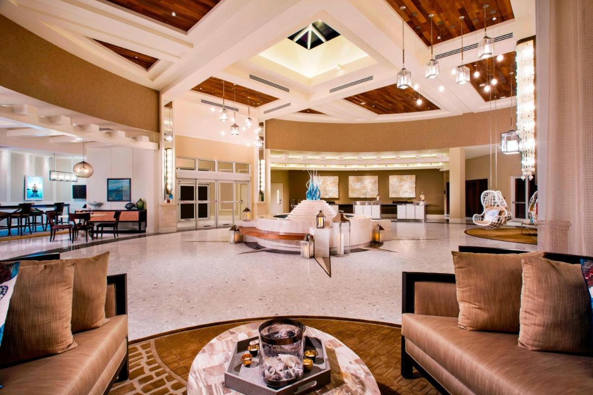Отель Playa Largo Resort & Spa, Autograph Collection