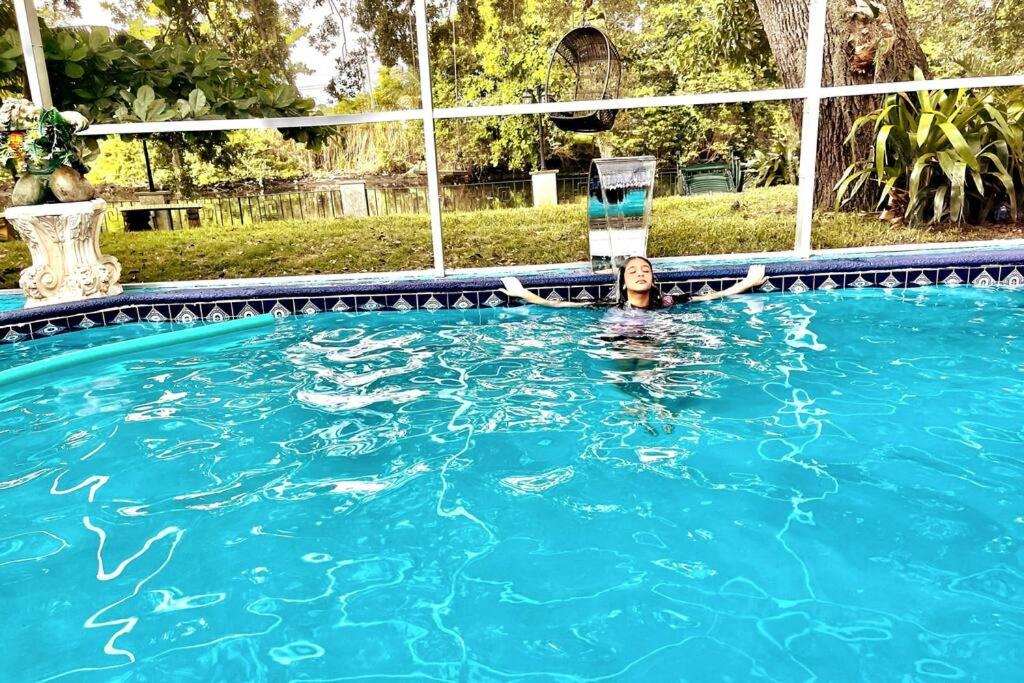 Апартаменты RIVER to BEACH 3 R 2 B Family and Pet Heated pool Airport Downtown Beach K2