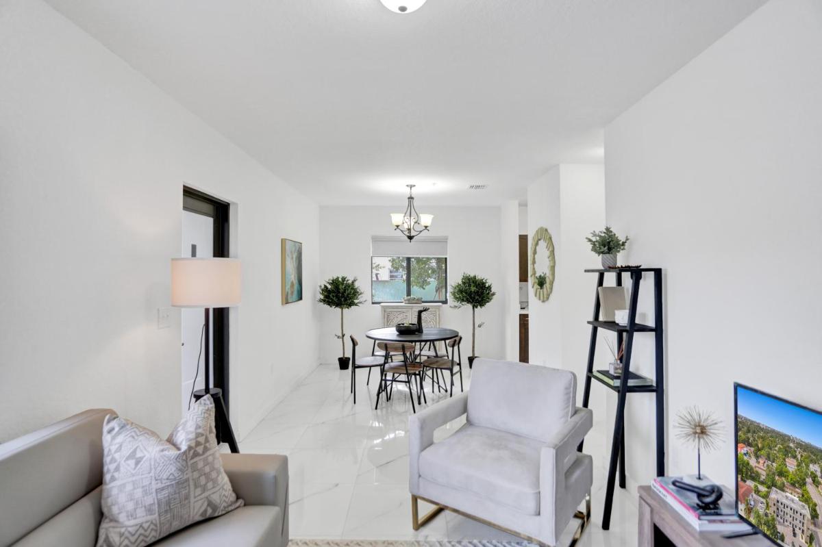 Апартаменты Renzzi Wynwood Apartments