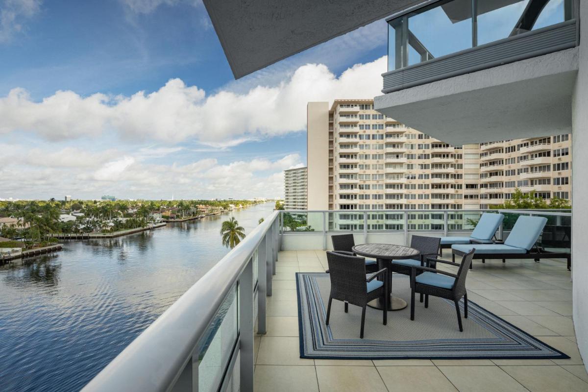 Отель Residence Inn by Marriott Fort Lauderdale Intracoastal
