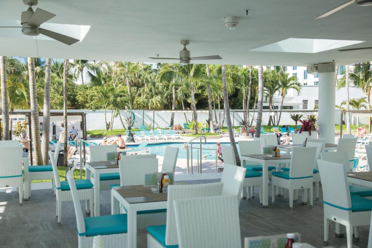Отель Riu Plaza Miami Beach