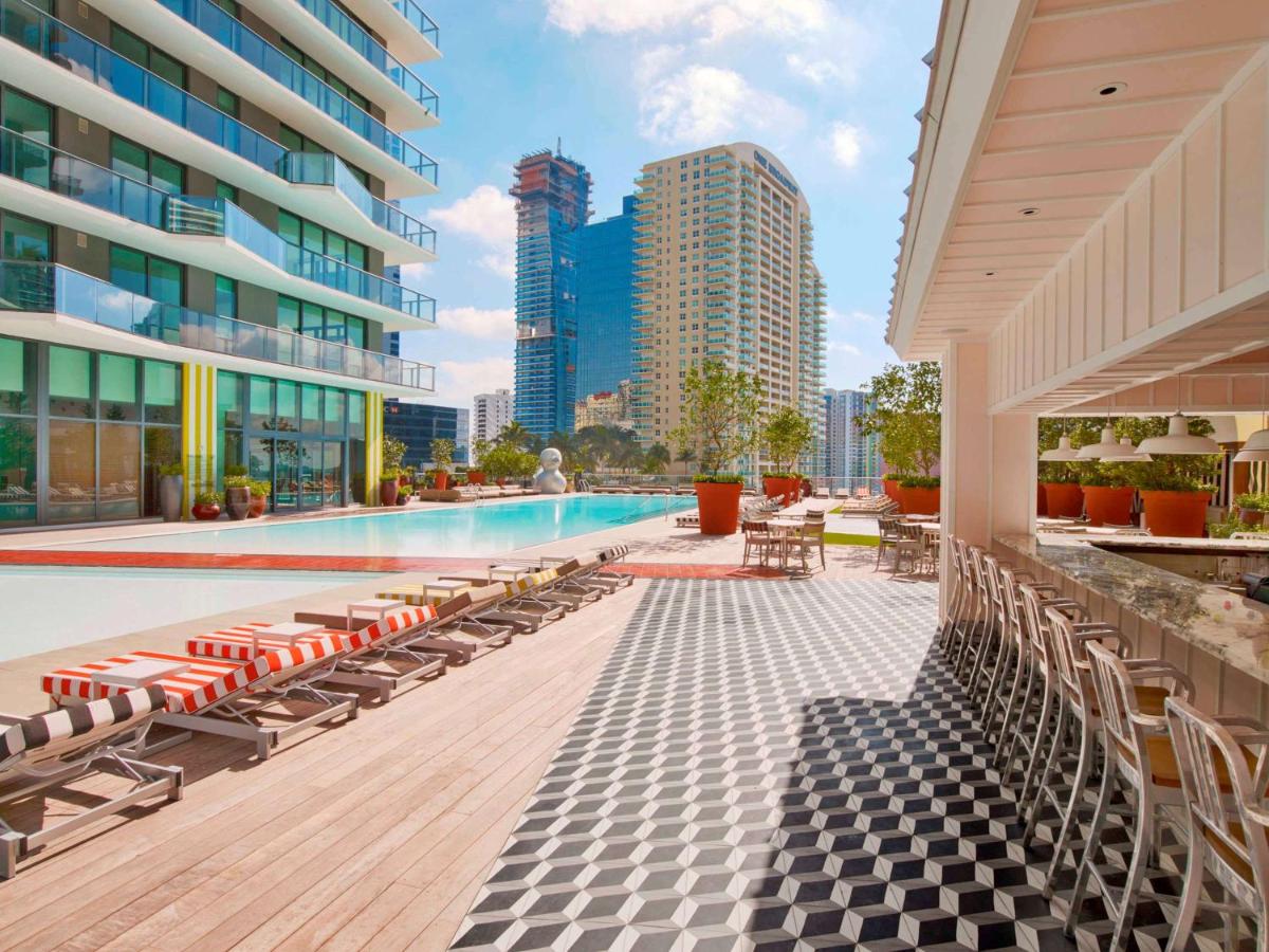 Отель SLS Brickell