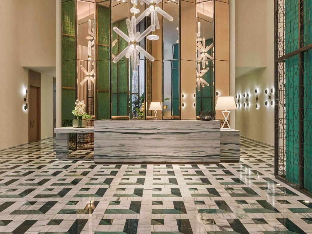 Отель SLS LUX Brickell