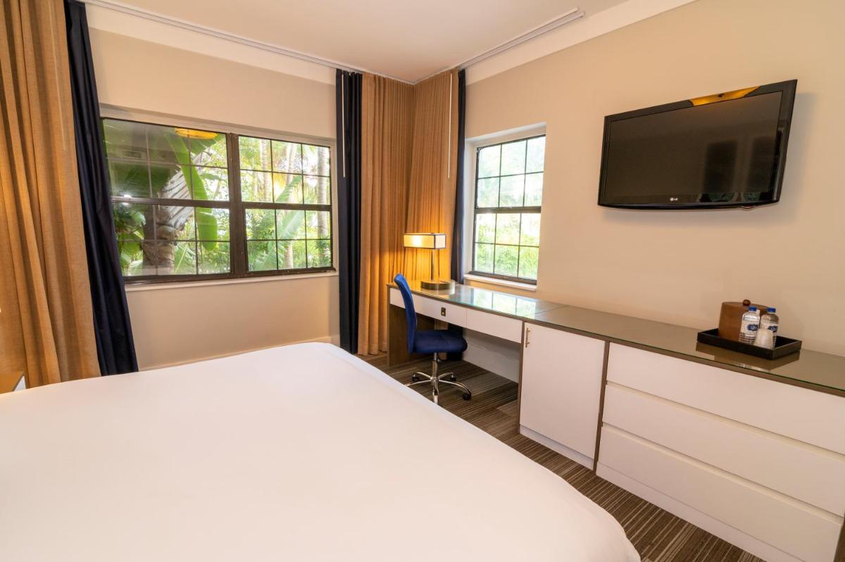 Отель San Juan Hotel Miami Beach