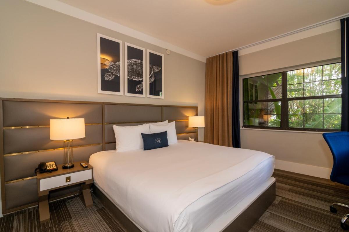 Отель San Juan Hotel Miami Beach
