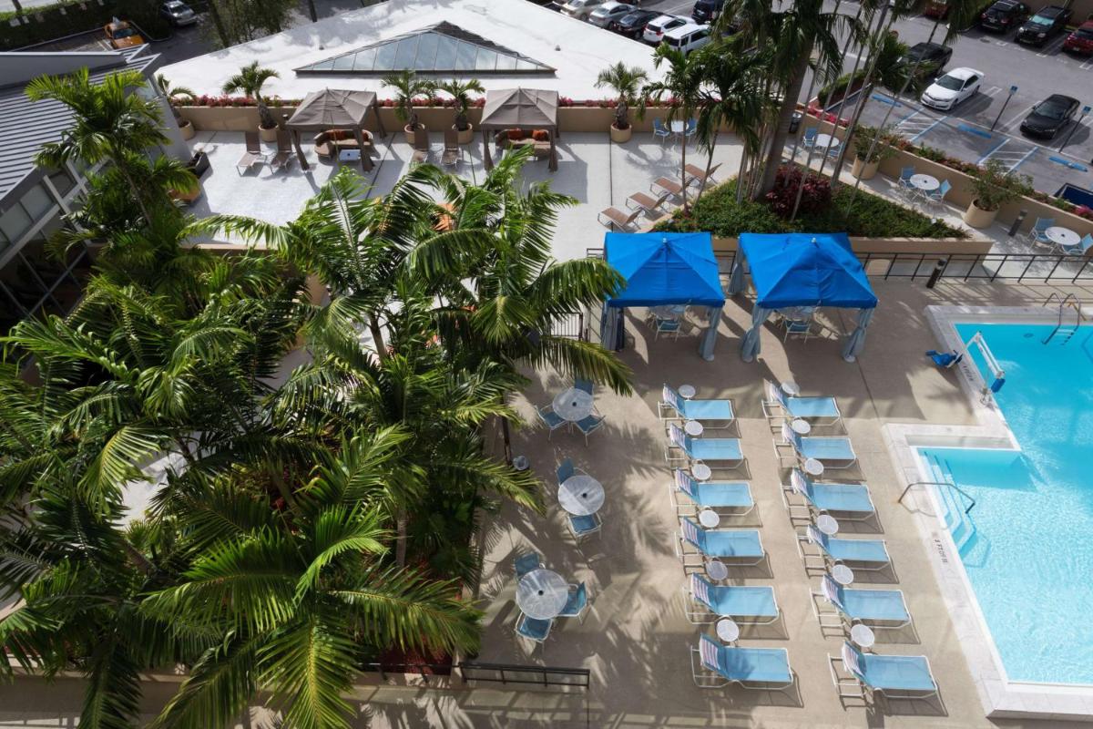 Отель Sonesta Miami Airport