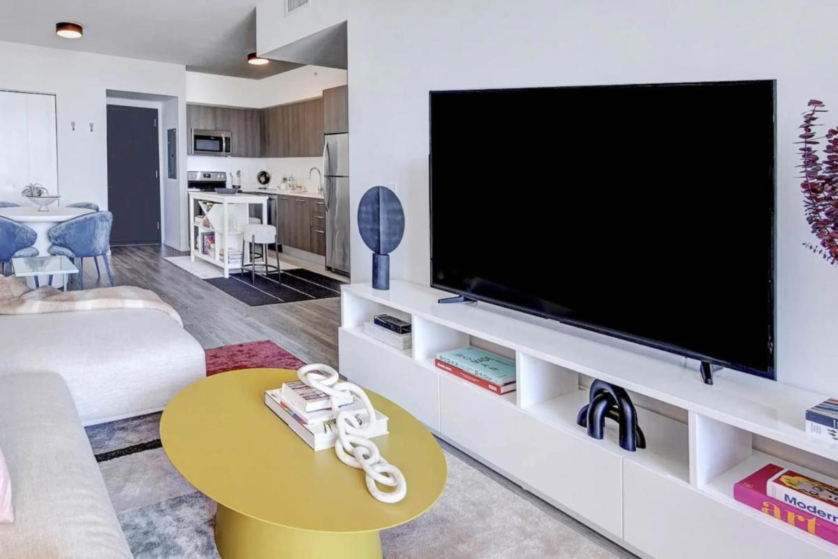Апартаменты Stunning 3-BR Apartment in Miami