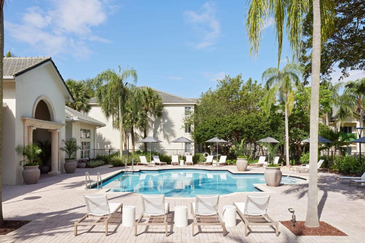 Апартаменты Stunning Centrally Located Apartments at New River Cove in South Florida