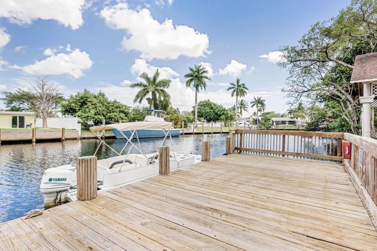 Апартаменты Stunning Centrally Located Apartments at New River Cove in South Florida