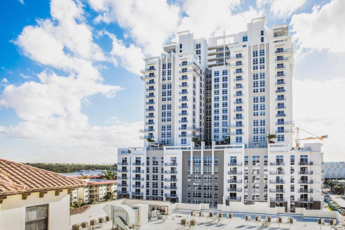 Апартаменты Stylish and Modern Apartments at The Palmer Dadeland