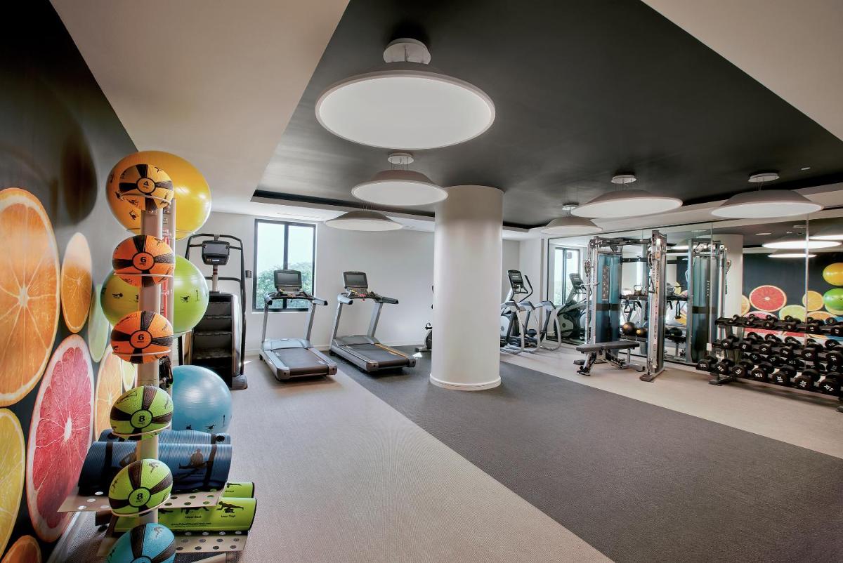 Отель THesis Hotel Miami