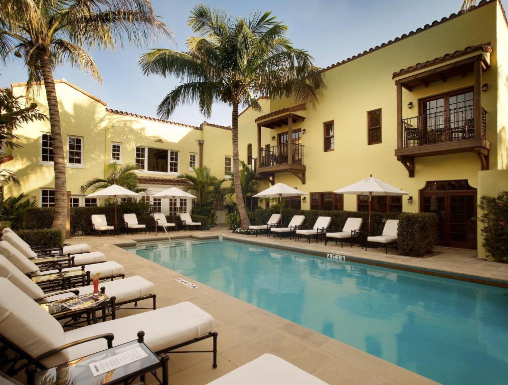Отель The Brazilian Court Hotel