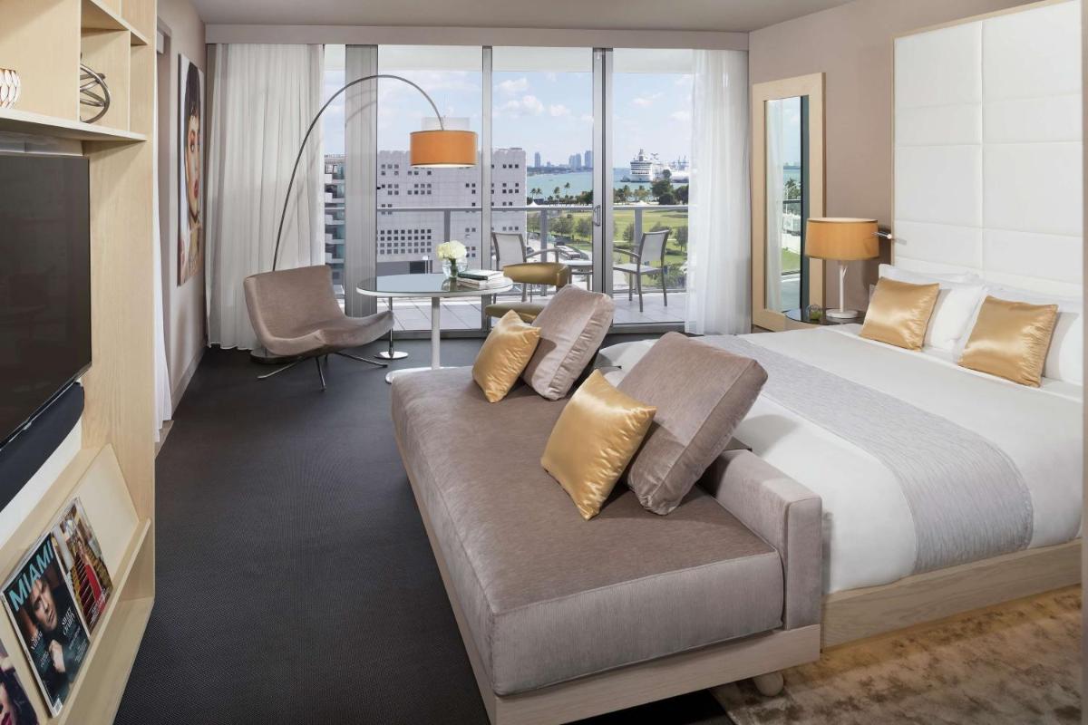 Отель The Gabriel Miami Downtown, Curio Collection by Hilton