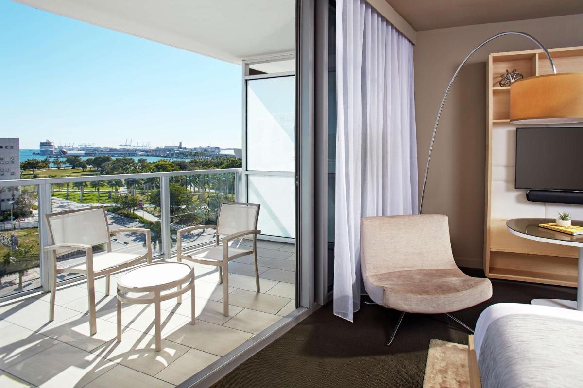 Отель The Gabriel Miami Downtown, Curio Collection by Hilton