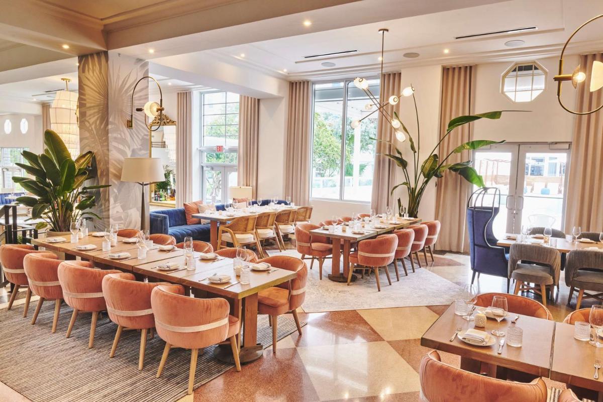 Отель The Gabriel Miami South Beach, Curio Collection by Hilton