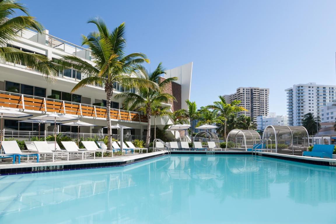 Отель The Gates Hotel South Beach — a Doubletree by Hilton