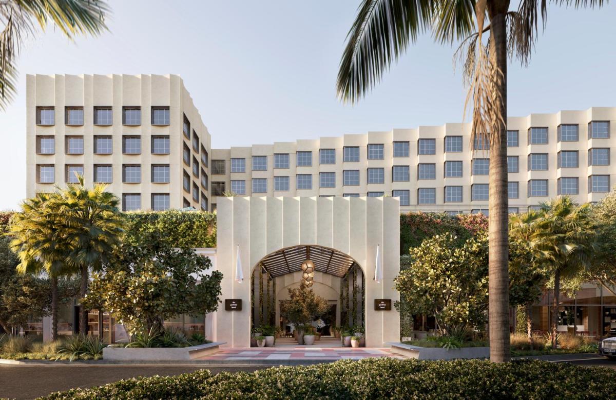 Отель The Goodtime Hotel
