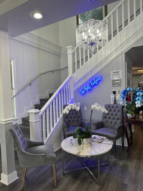 Отель The Hotel Redland