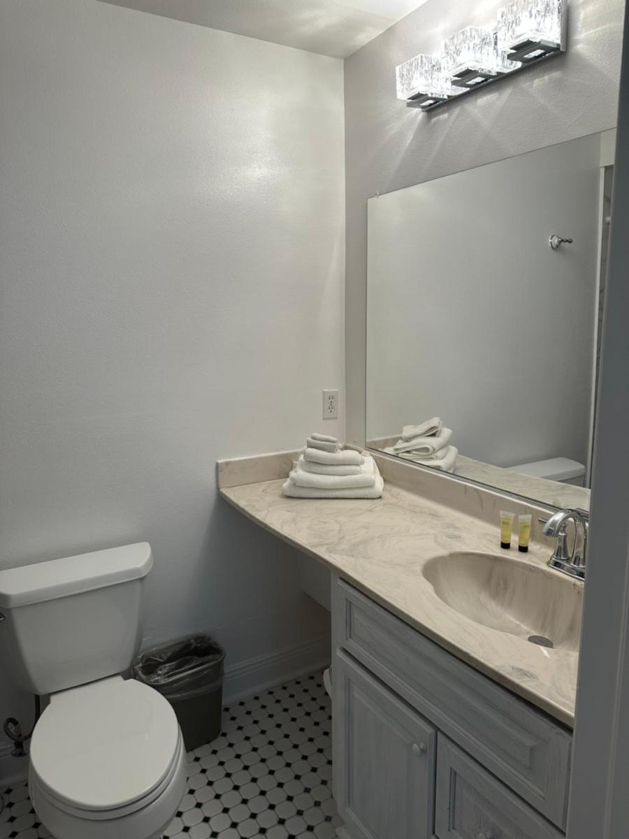 Отель The Hotel Redland