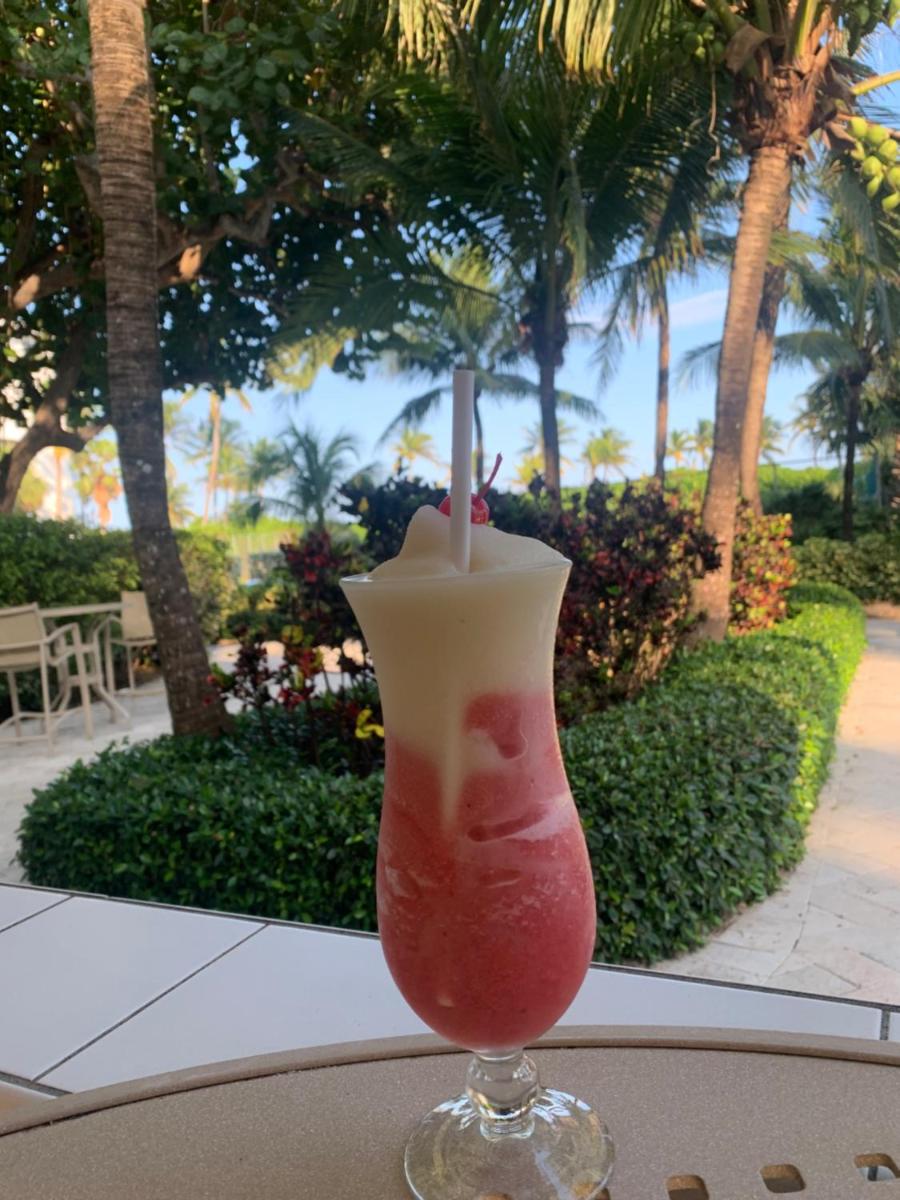 Отель The Lago Mar Beach Resort and Club
