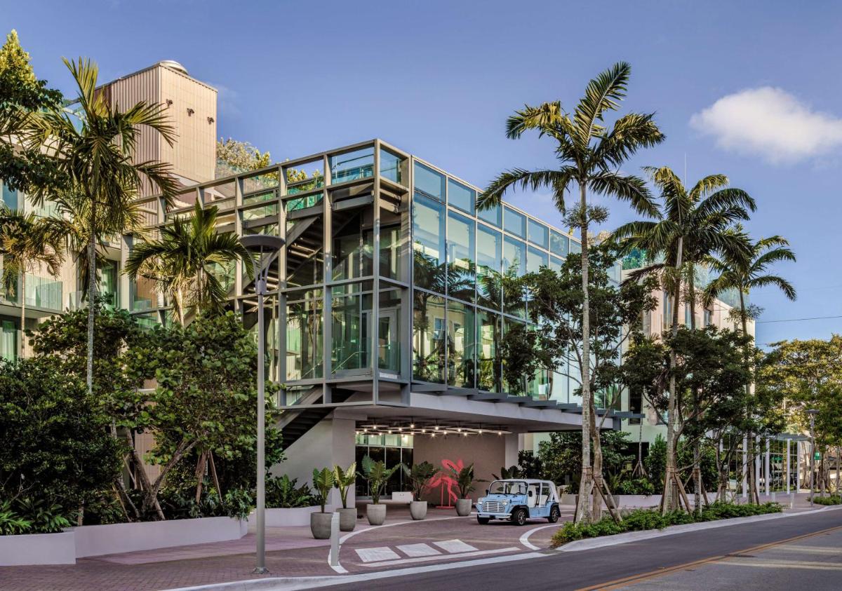 Отель The Ray Hotel Delray Beach, Curio Collection By Hilton