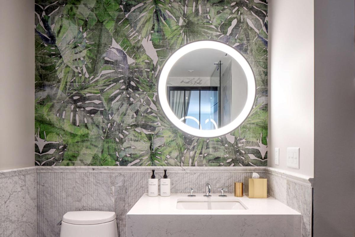 Отель The Ray Hotel Delray Beach, Curio Collection By Hilton
