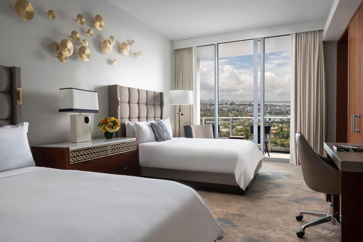 Отель The Ritz-Carlton Bal Harbour, Miami