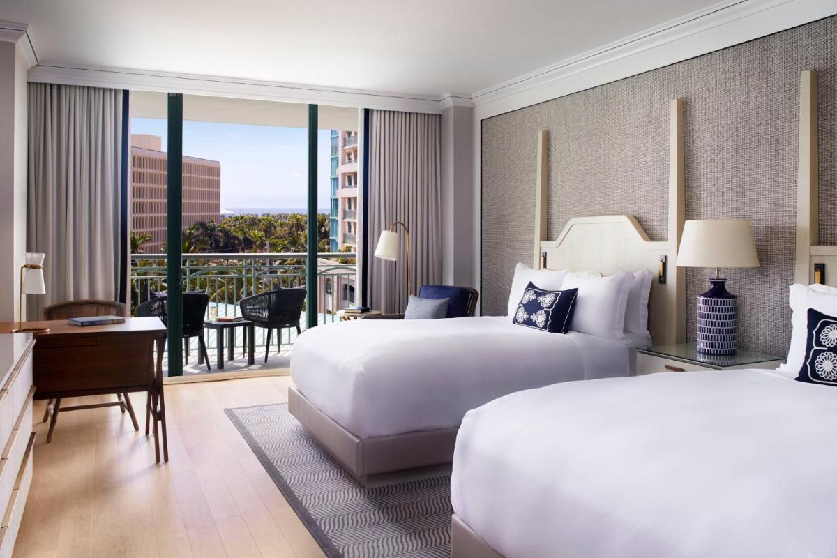 Отель The Ritz-Carlton Coconut Grove, Miami