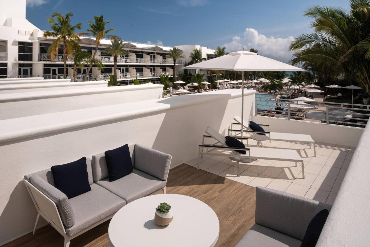 Отель The Ritz-Carlton South Beach