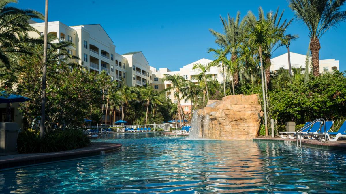 Апартаменты Vacation Village at Weston