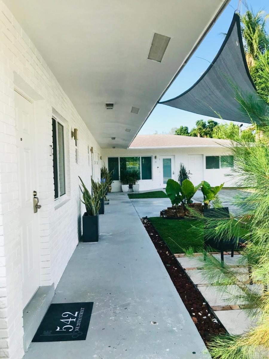Апартаменты Wilton Manors HideAWay 5