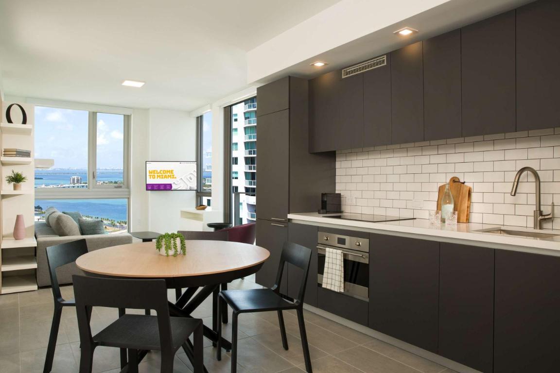 Отель YOTELPAD Miami