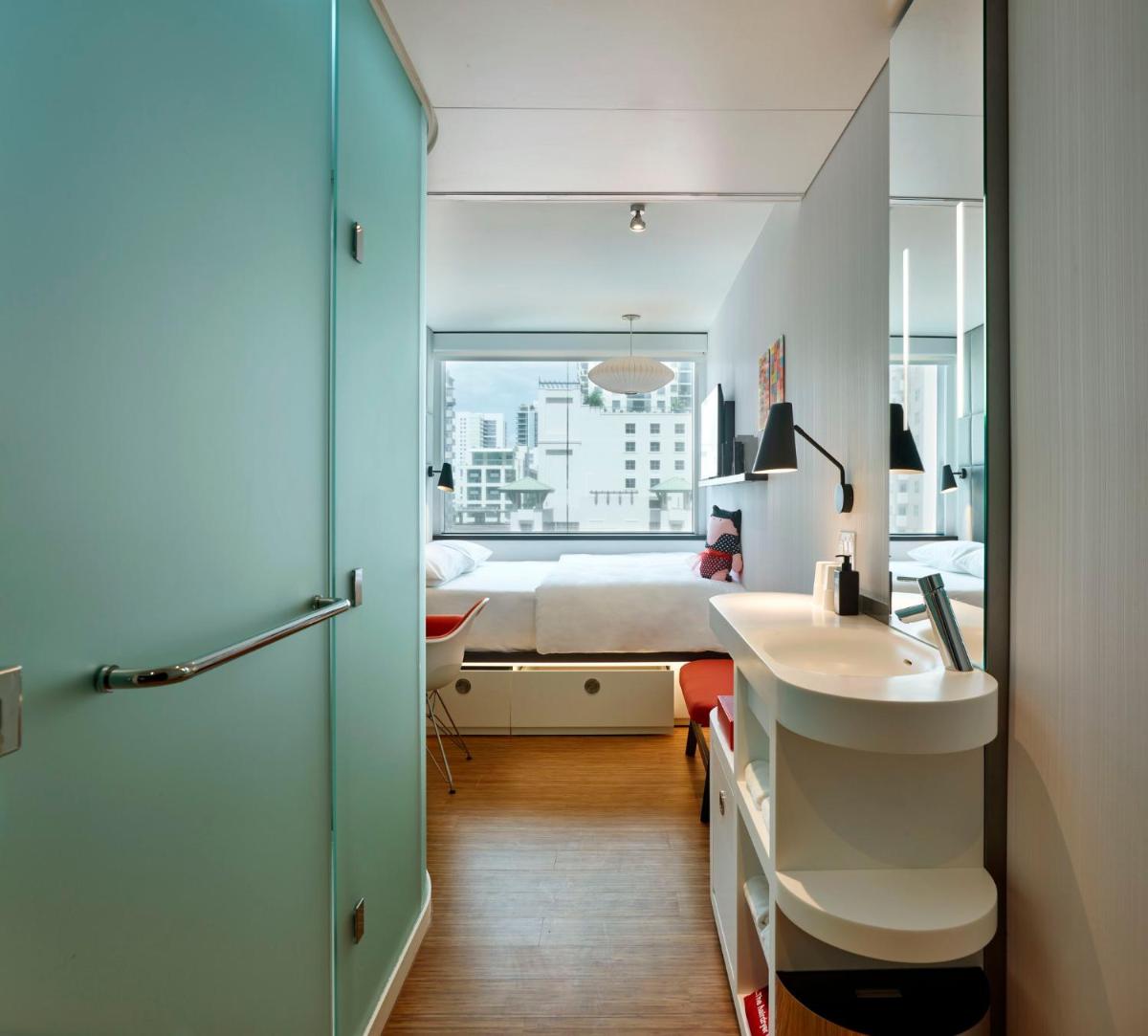 Отель citizenM Miami Brickell