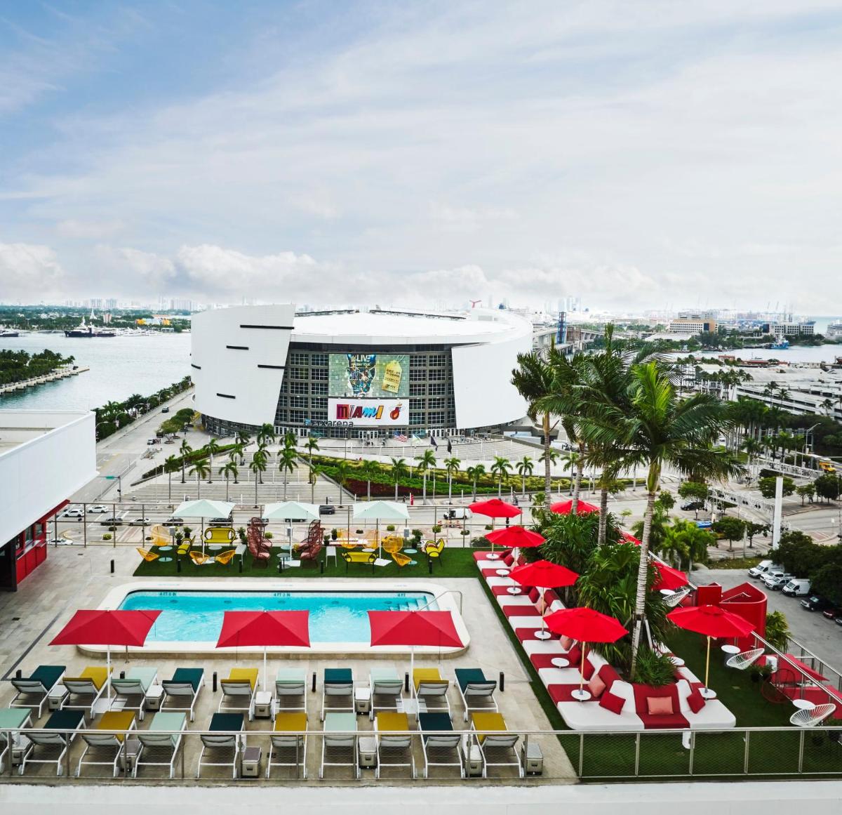 Отель citizenM Miami Worldcenter