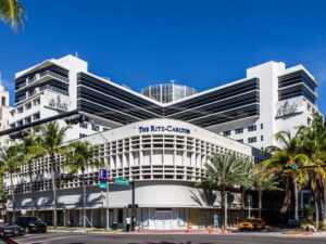 Отель The Ritz-Carlton South Beach 5*
