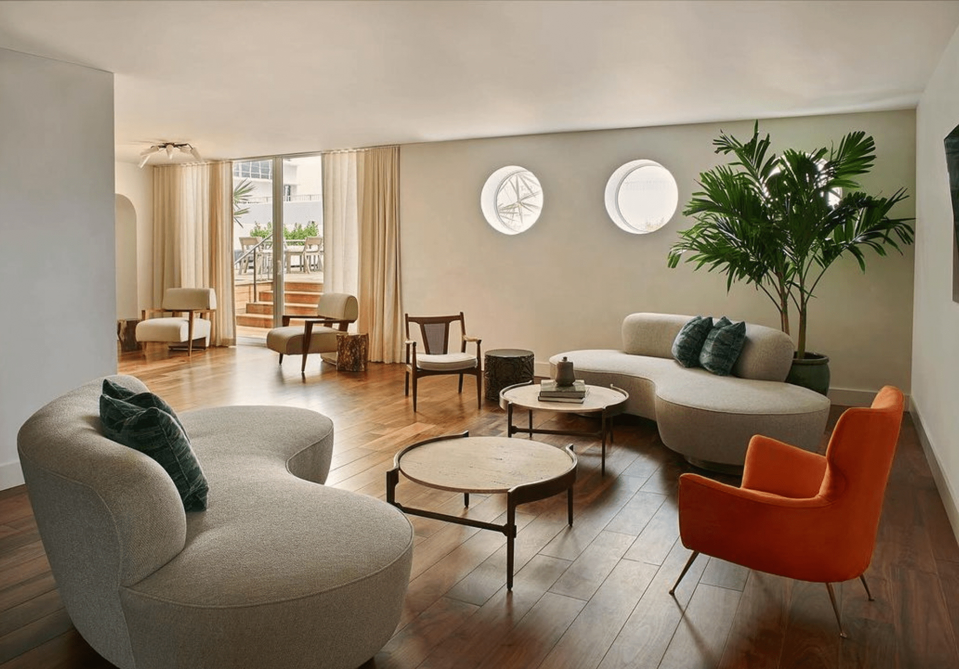 Nautilus Sonesta Miami Beach
